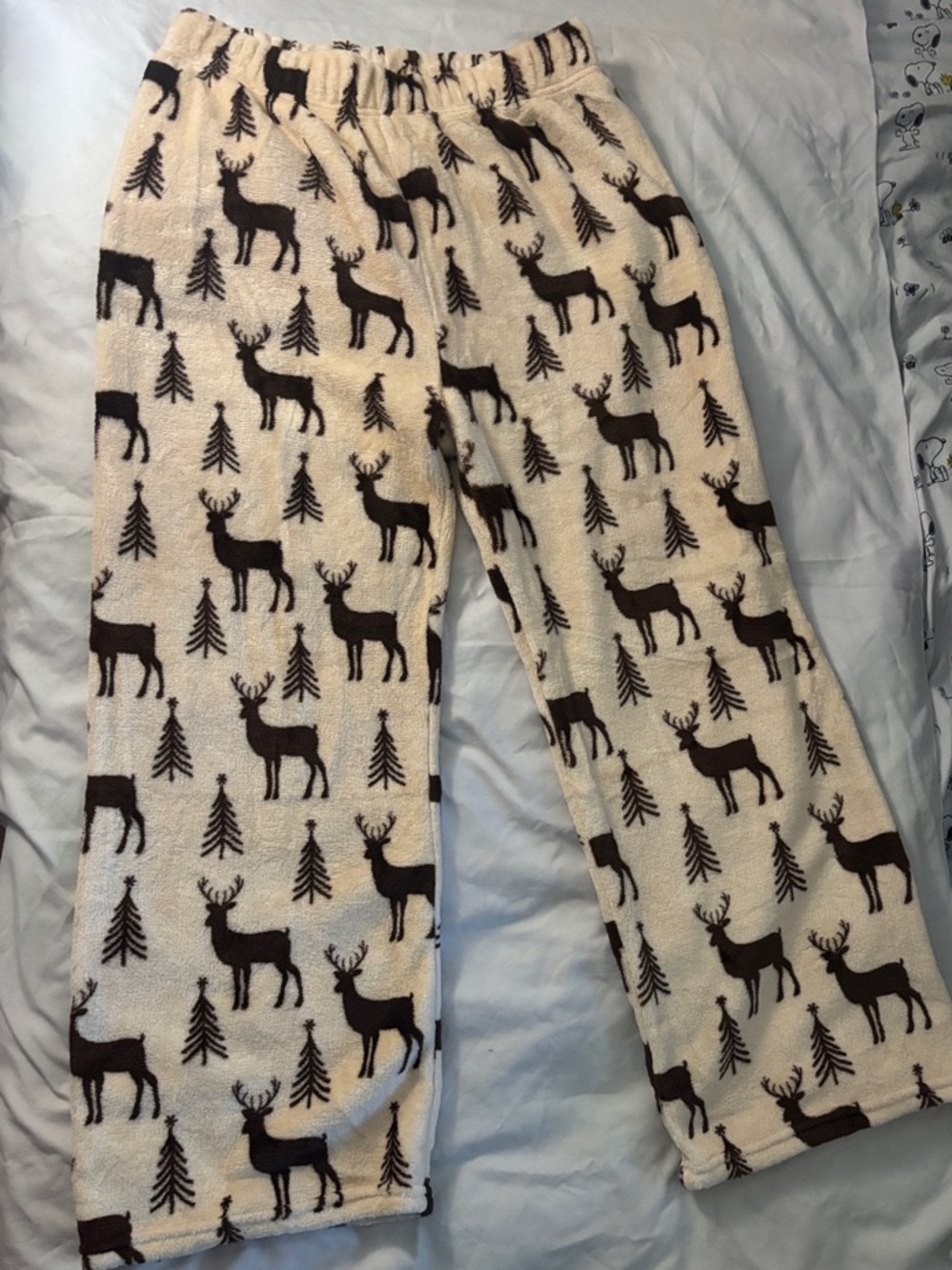 Cozy Cream Deer-Print Fleece Pajama Pants